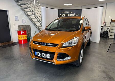 Ford Kuga Titanium AHK PDC Kamera Xenon Navi Sitzhzg.