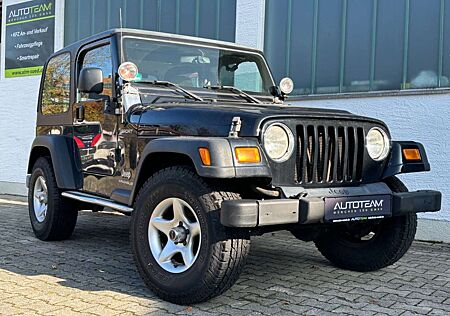 Jeep Wrangler 4.0 Sport