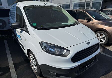 Ford Transit Courier Basis