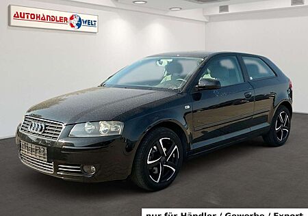 Audi A3 2.0 FSI Attraction Dual-Klimaautomatik