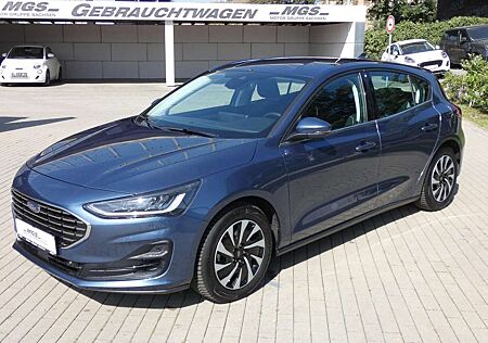 Ford Focus 1.0 'Titanium' #NAVI #AHZV #LED #PDC #DAB+