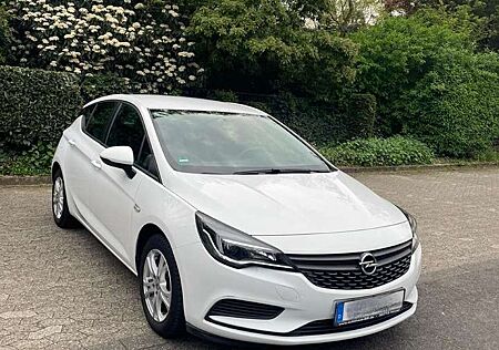 Opel Astra 1.4 Selection