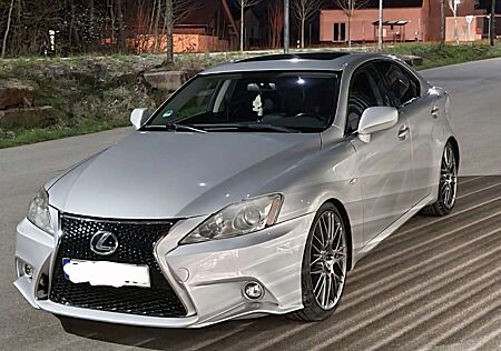 Lexus IS 220d DPNR