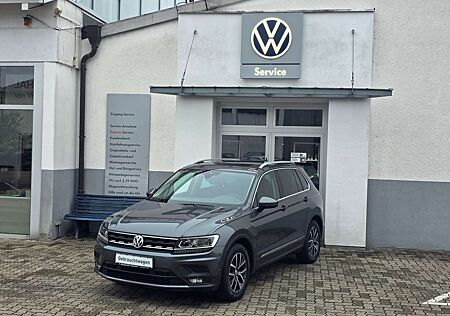 VW Tiguan Volkswagen Comfortline 1.5 TSI, AHK, Panorama-Schiebedach