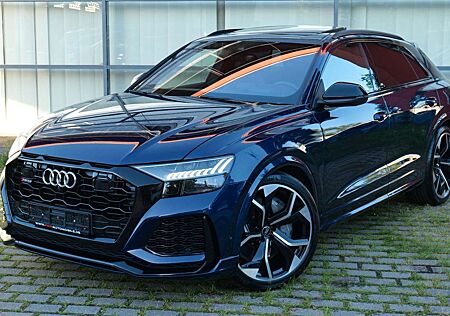 Audi RS Q8 KERAMIK+TV+PANO+B&O+HUD+STNDHZG+ABGAS+NP178