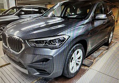 BMW X1 xDrive 25 e Aut. AHK LED Spiegel-Paket