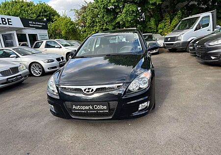 Hyundai i30 blue 1.6 Comfort