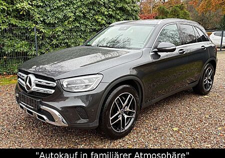 Mercedes-Benz GLC 220 d 4M AHK+360°+LED+MBUX+DISTRONIC