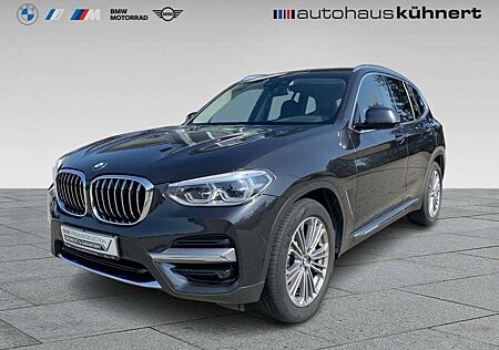 BMW X3 xDrive30d Luxury Line SpurAss StHzg 360° AHK HUD R