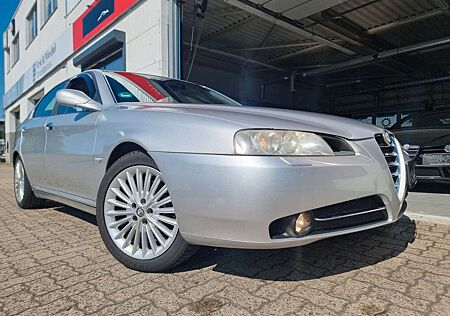 Alfa Romeo 166 2.4 JTD 20V Distinctive Schaltger