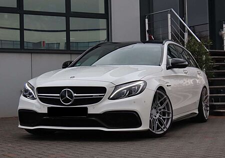 Mercedes-Benz C 63 AMG T-Model 360° Kamera Panorama *ohne OPF*