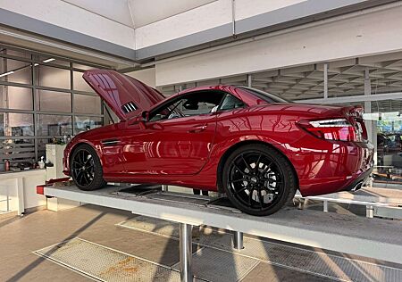 Mercedes-Benz SLK 350 (BlueEFFICIENCY) 7G-TRONIC