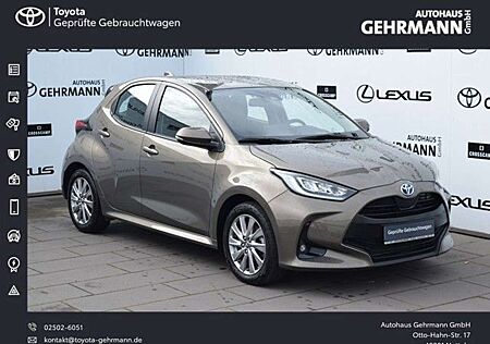 Toyota Yaris Hybrid *SHZ*CARPLAY*