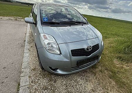 Toyota Yaris 1.0 VVT-i