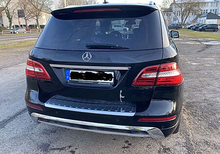 Mercedes-Benz ML 250 BlueTEC 4MATIC 7G-TRONIC