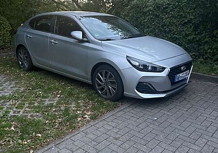 Hyundai i30 1.4 T-GDI DCT Fastback Style