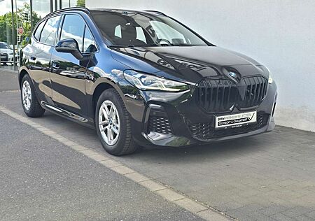 BMW 220 i Active Tourer M Sportpaket*DA+*Head-Up*AHK*
