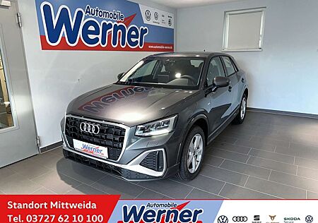 Audi Q2 S line 35TFSI Anhängek Navi RKamera LED