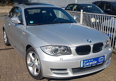 BMW 120 i Coupé Autom. Leder Xenon eGSD PDC Tempomat