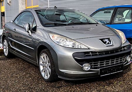 Peugeot 207 CC Cabrio Roland Garros PDC. Klimaaut. Sitzh