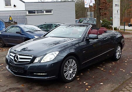 Mercedes-Benz E 200 E200 CGI Cabrio Xenon Navi Shz Airscarf H/K AHK
