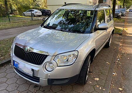 Skoda Yeti mit Abnehmbarer Anhängerkupplung