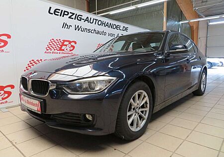 BMW 320 d Lim. Aut*Bi-Xenon*PDC*SHZ*GRA*BT