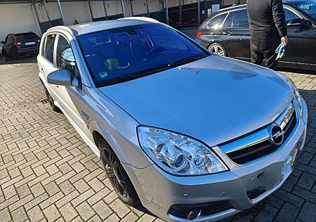 Opel Signum 1.9 CDTI Edition Plus TÜV bis 12.2027