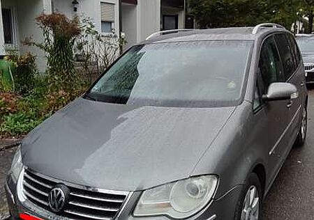 VW Touran Volkswagen 2.0 TDI Highline