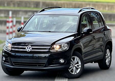 VW Tiguan Volkswagen Trend & FUN 1 Hand PDC Klimaauto Tempomat