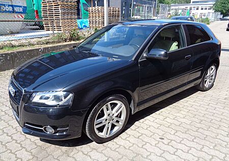 Audi A3 2.0 TFSI quattro, Autom., Leder, PDC