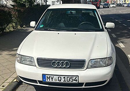 Audi A4 1.8 *Automatik *TÜV 05.2027