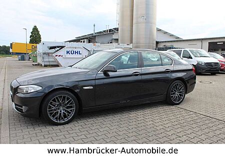 BMW 525 d Lim. xDrive~Leder~Bi-Xenon~Navi~2xPdc~Shz