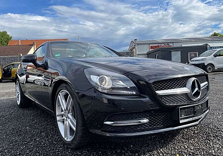 Mercedes-Benz SLK 200 BlueEfficiency "Rentnerfahrzeug"