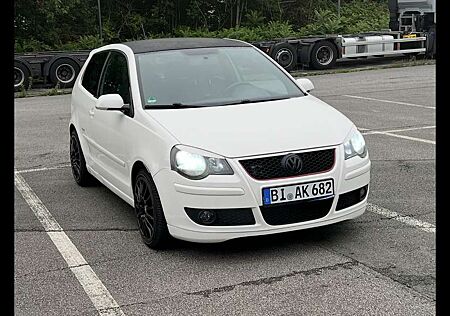 VW Polo Volkswagen 1.6 GT Rocket