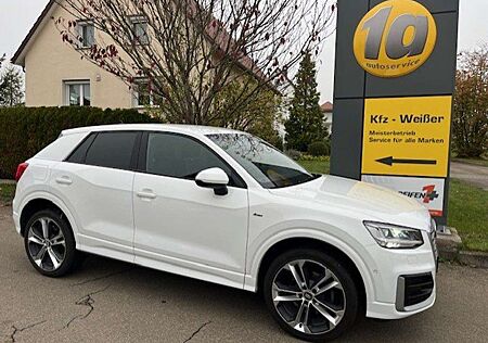 Audi Q2 2.0 TFSI quattro S tronic sport Standheizung