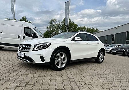 Mercedes-Benz GLA 200 d CDI Urban *LED Navi Pano Park Assist*
