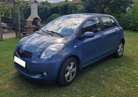 Toyota Yaris 5-Türer 1.3 VVT-i Sol Keyless Go