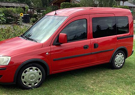 Opel Combo 1.7 CDTI Arizona