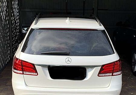 Mercedes-Benz E 500 T 4Matic 7G-TRONIC Avantgarde