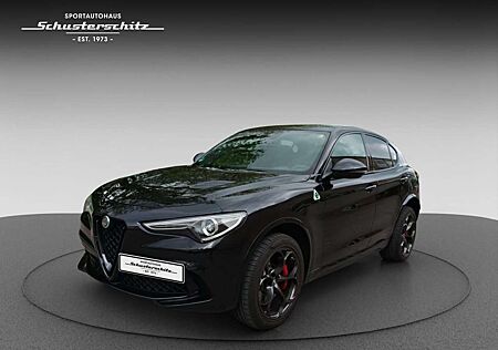 Alfa Romeo Stelvio V6 2.9 510PS QUADRIFOGLIO SEHR GEPFLEGT