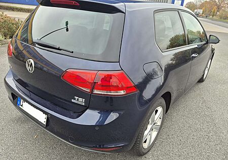 VW Golf Volkswagen VII 1.2 TSI -sehr gepflegt- HU + AU Neu