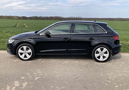 Audi A3 Ambiente Ultra - Top Zustand