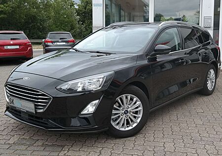 Ford Focus Titanium*1.Hand*Navi*Scheckheft*PDC*SHZ