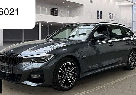 BMW 330 e T M Sport LASER/DRIVING PRO/COCKP PRO/HUD