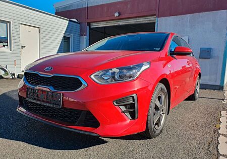 Kia Cee'd Ceed / 1.0 T-GDI Edition