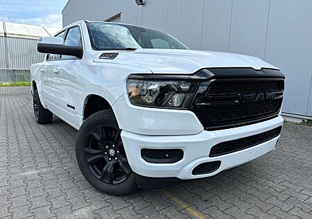 Dodge RAM 5,7 LEDER CREWCAB 4x4 Night 20 Zoll GAS LPG 2019