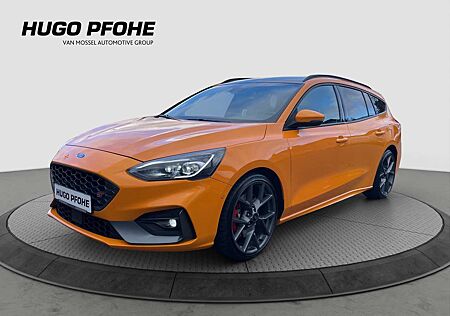 Ford Focus ST Turnier Performance Styling Panoramadach