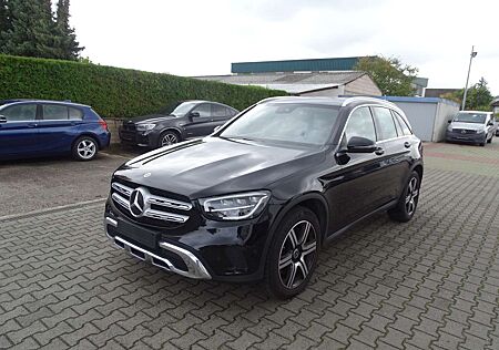 Mercedes-Benz GLC 400 d 4M Rückfahrkamera, LED-Scheinwerfer, Navigation,