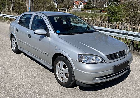 Opel Astra 1.6 Edition 2000